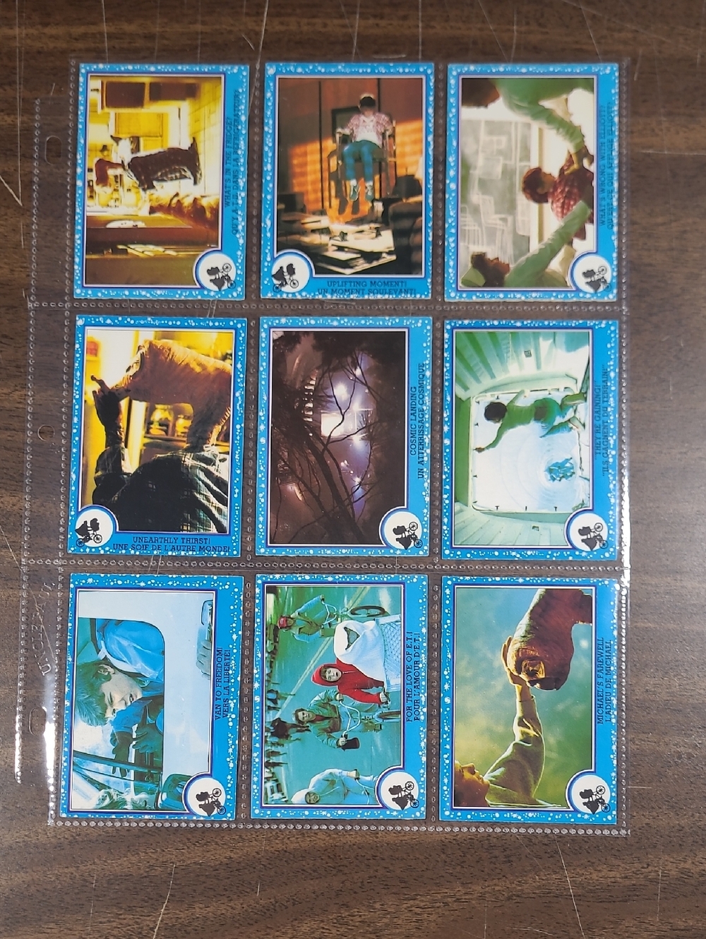 1982 E.T. Extra Terrestrial Collector 9 Various Cards in Trading Card Sleeve